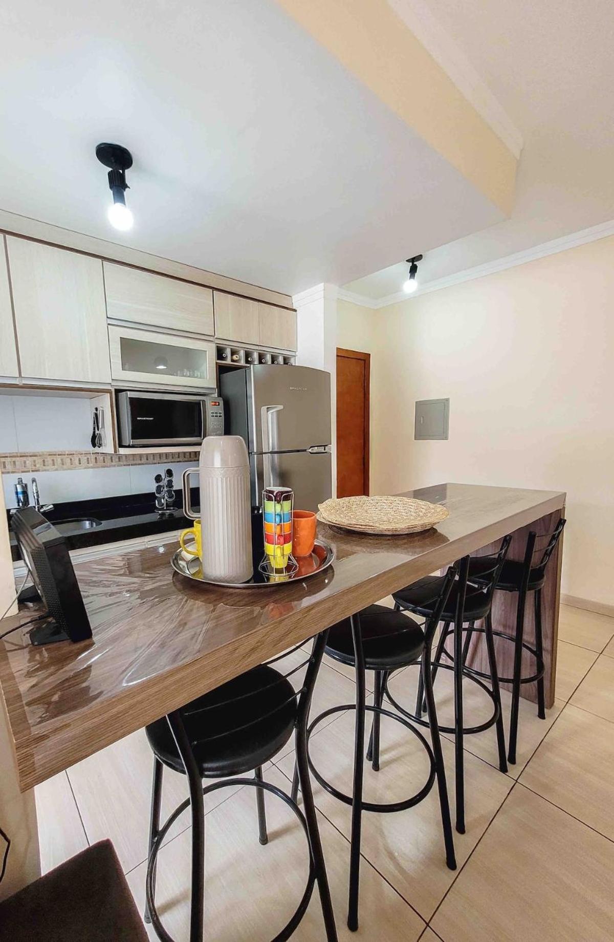 Grande Apt No Centro C/ Cozinha Completa Varanda Poços de Caldas Екстериор снимка